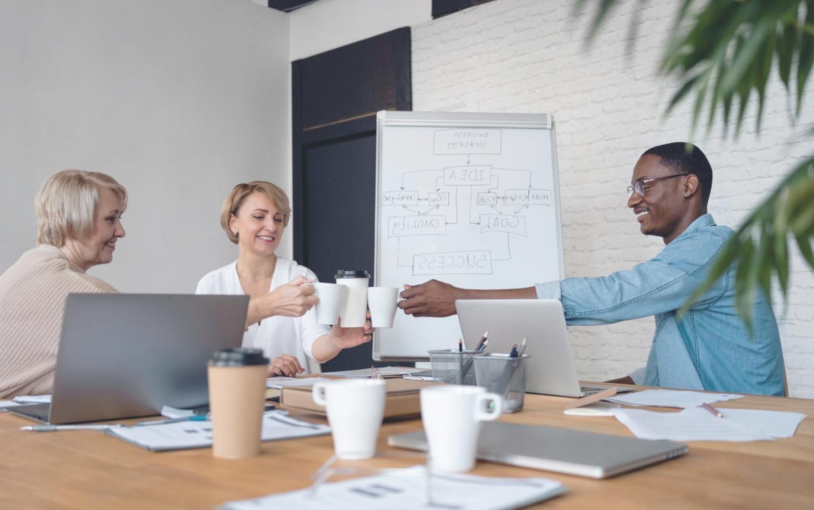 Análisis de informes trimestrales en entorno profesional